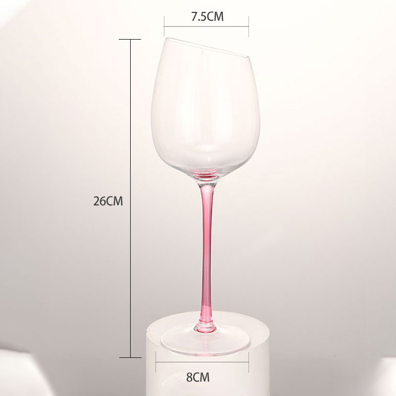 핑크 와인 잔