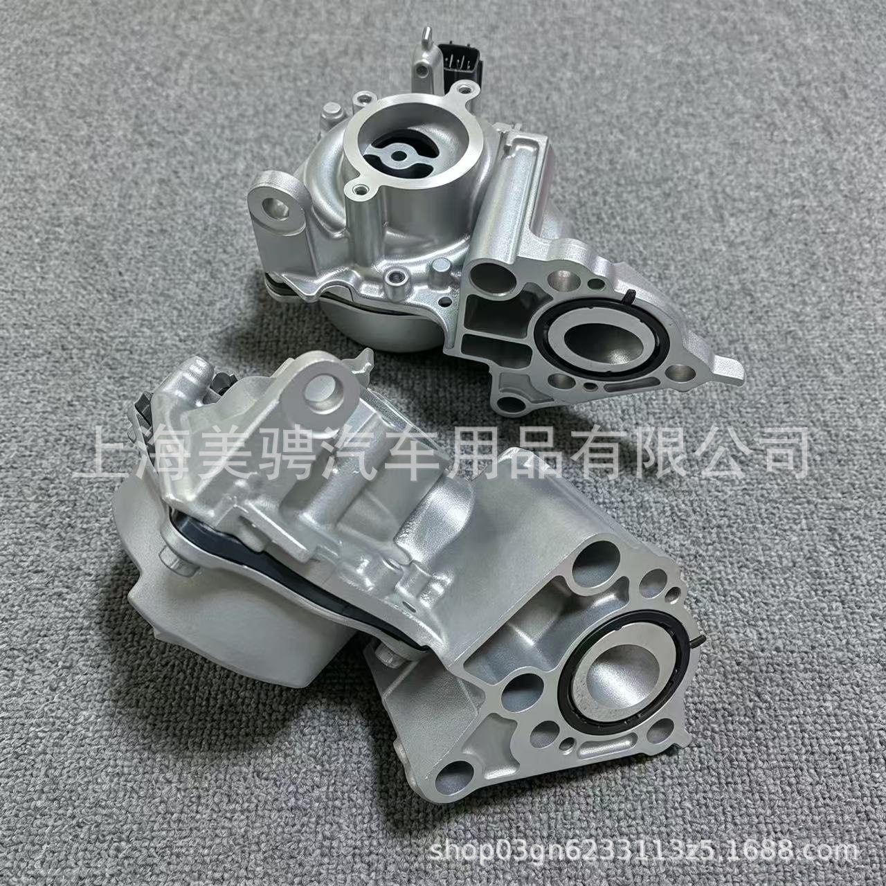 16032-25010 Electronic Water Pump with Bracket, suitable for Toyota Camry, RAV4, and Sienna vehicles
