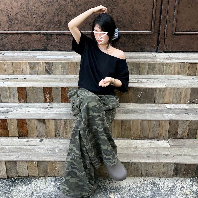 2025 新しいワンショルダーオフショルダーグレー半袖 Tシャツ女性の夏のデザインニッチ気質斜め肩トップ女性|undefined