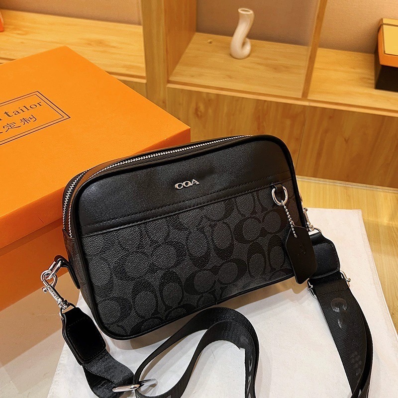 C Home Outlet New Fashion Men's Single Shoulder Crossbody Bag Trendy Small Square Bag Graham Print Camera Bag Men's Bag