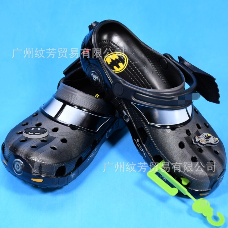 Summer Batman Co-Branded Winged Parent-Child Clogs Outdoor Breathable Toe-Toe Men's and Women's Sandals and Beach Shoes
