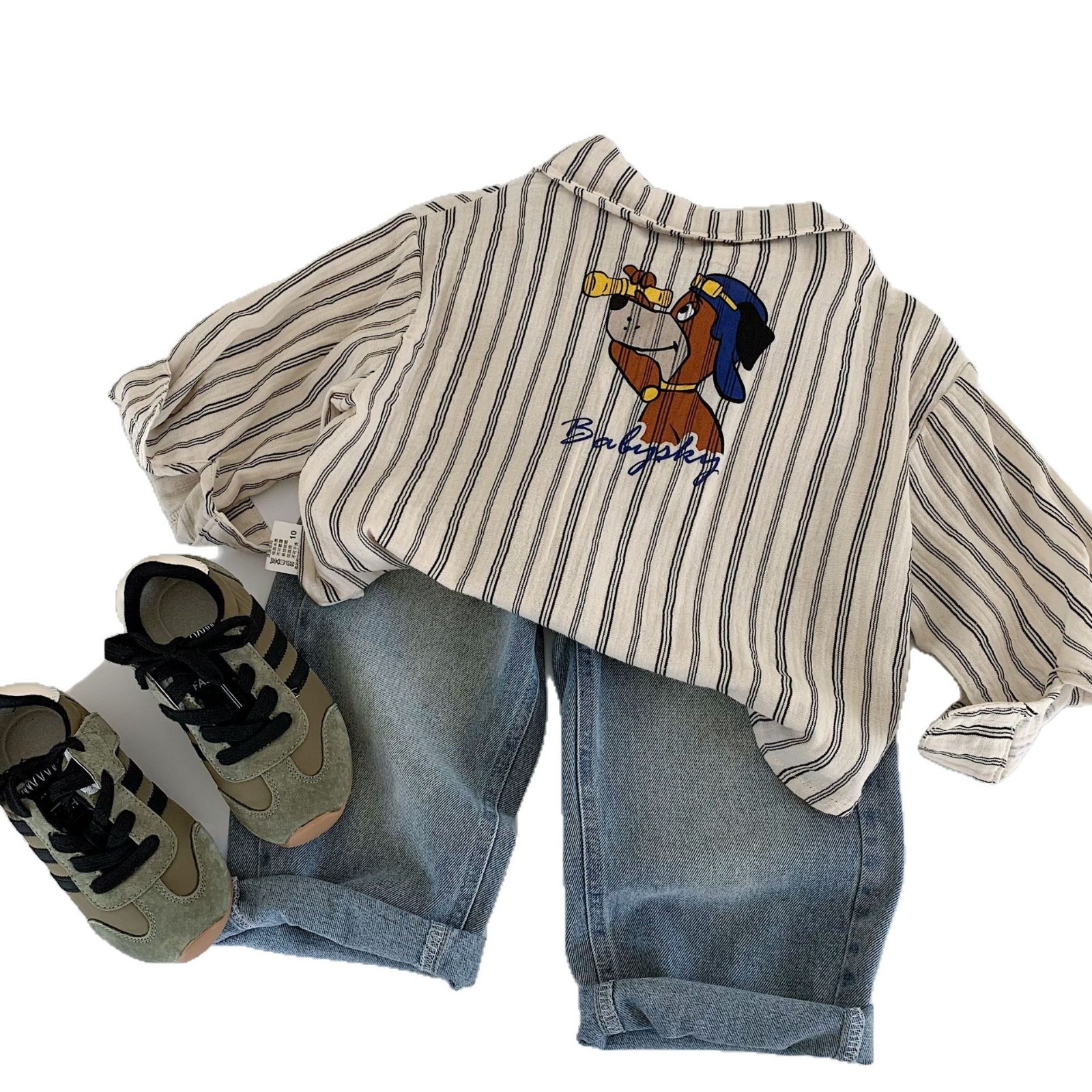 Camisas infantiles Mai Bao 2025 primavera nueva estilo coreano de dibujos animados a rayas para niños fabricantes de ropa infantil al por mayor