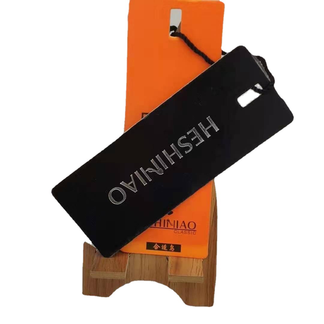 常熟厂家经销各种型号puc塑料吊牌服装商标凹凸吊牌