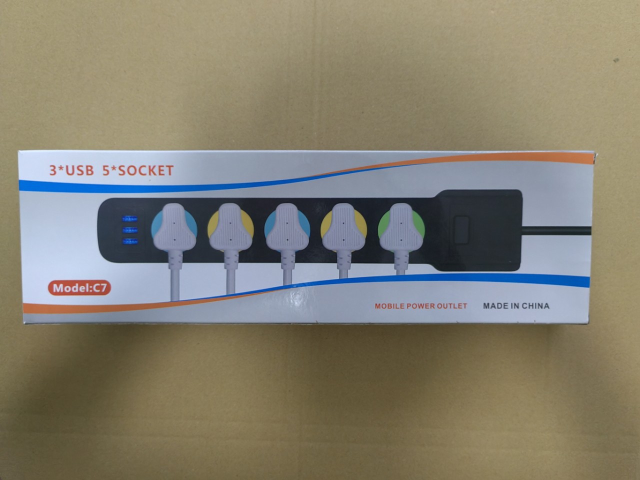Enchufe de exportación de comercio exterior con USB hogar multi-funcional estándar británico estándar europeo fila enchufe poroso con interruptor socket Placa de cableado