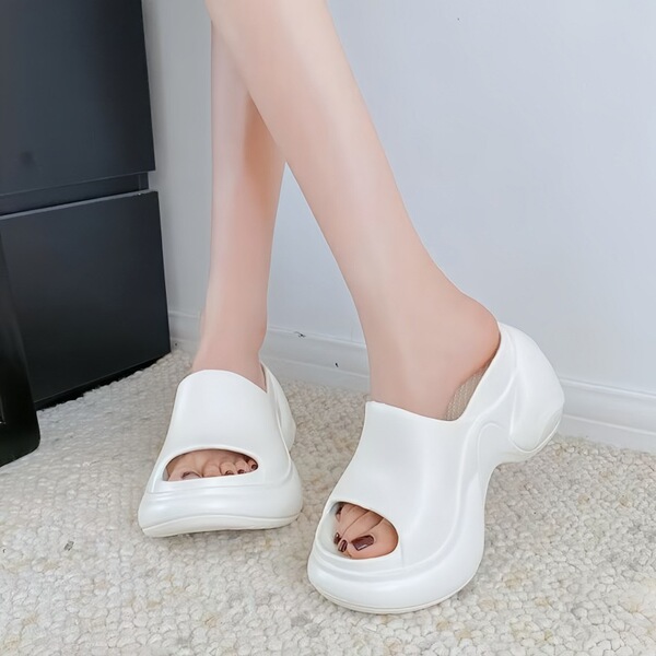 Women's slippers platform