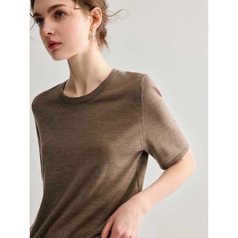 Shima Seiki 18-Gauge Round-Neck Short-Sleeve Knit Shirt for Women, Lightweight and Comfortable Half-Sleeve T-Shirt, Spring/Summer Top Shima Seiki 18-Gauge Round-Neck Short-Sleeve Knit Shirt for Women, Lightweight and Comfortable Half-Sleeve T-Shirt, Spring/Summer Top