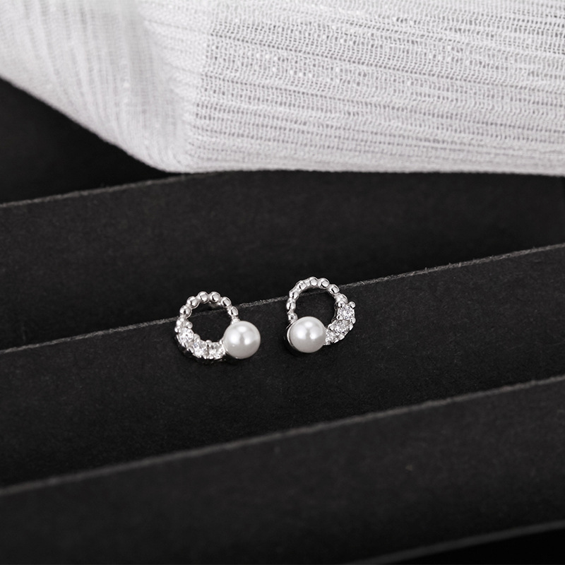 S999纯银足银珍珠耳钉女轻奢小众设计气质耳环2023新款高级银耳饰