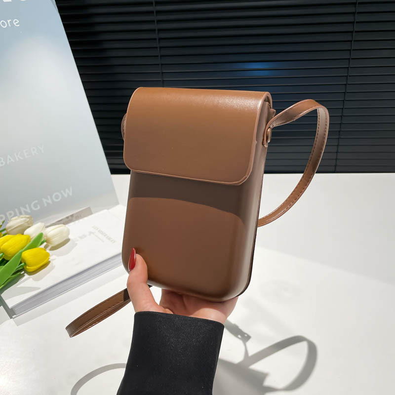 レトロシンプルな縦型夏ソフトレザー携帯電話バッグ女性のためのミニウォーキング新しいオイルレザー多用途テクスチャクロスボディバッグ|undefined