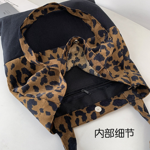 Autumn and winter new leopard print canvas bag women's single shoulder large capacity literary design ins tote bag student class bag