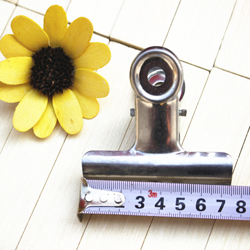 3121312541_607392660