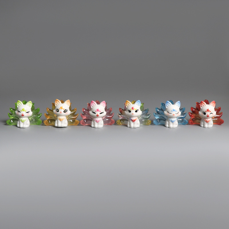 3D Resin Nine-Tailed Fox Figurine Trendy Cute Toy Desktop Car Decoration Small Ornament Craft 3D Resin Nine-Tailed Fox Figurine Trendy Cute Toy Desktop Car Decoration Small Ornament Craft