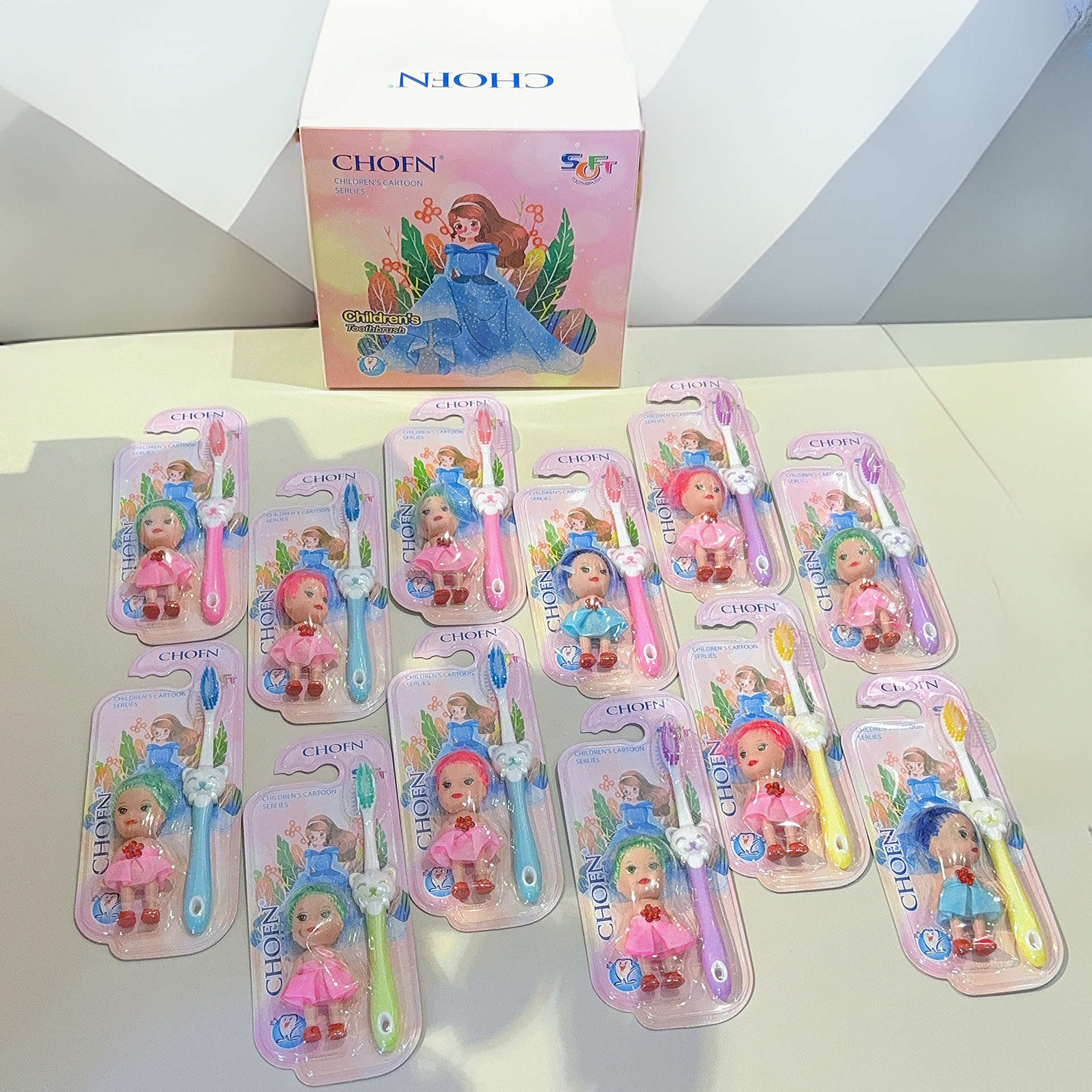 おもちゃの子供用歯ブラシ12本入りボックス、輸出用、屋台、2元店、歯ブラシ柔らか毛、卸売メーカー