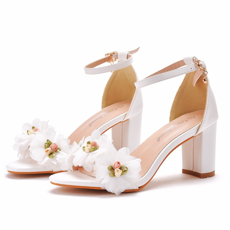 7 cm thick with shallow mouth word with round head sandals bigger sizes flower high-heeled sandals white female bride wedding shoes