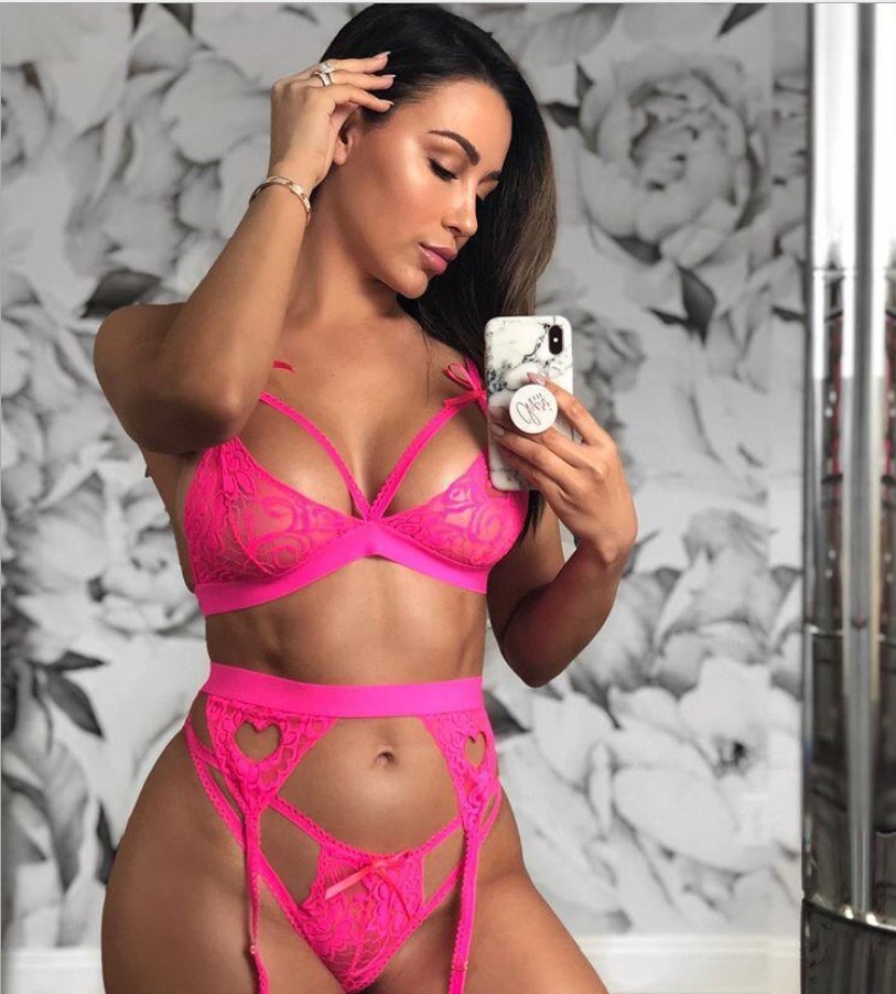 Comercio exterior pestañas de tres puntos europeos y americanos populares sexy cabestrillo de tres puntos traje de tres piezas hueco Liga lencería sexy