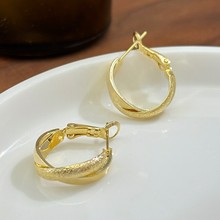 丽银饰品2025新潮欧美冷淡风几何圆形交叉金属耳圈简约休闲耳环女