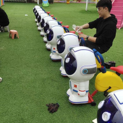 子供用の泡を共有しています。