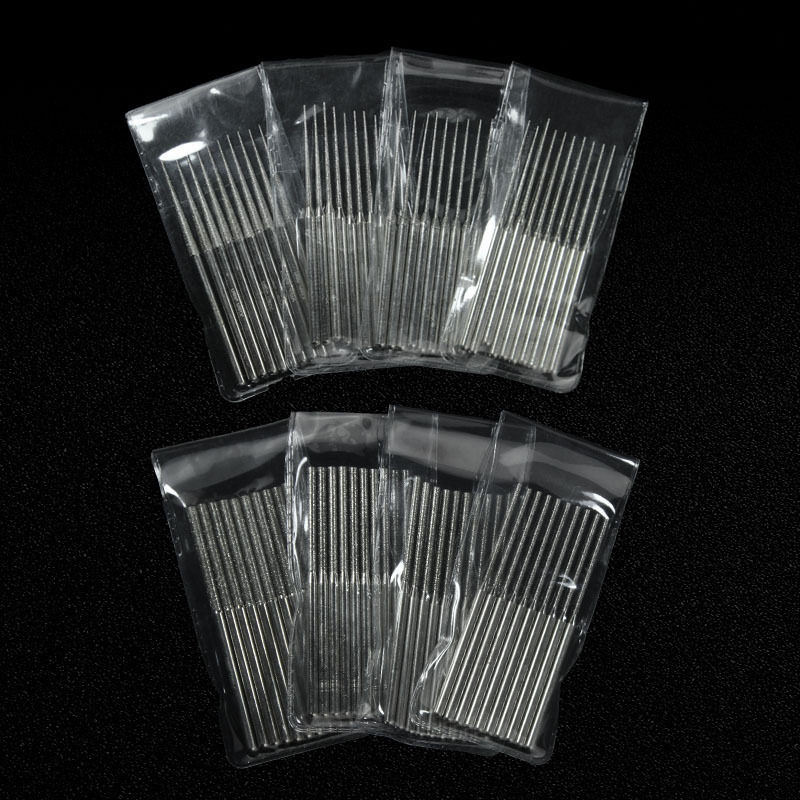 金剛砂の針を長くして玉を磨いて研磨します。|undefined