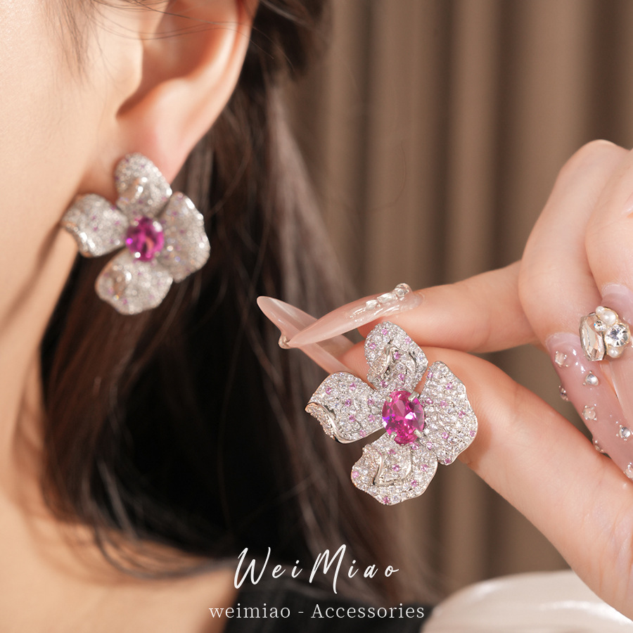 Agujas de plata, pulseras de flores rosadas, anillos, pendientes, pernos de lujo ligero, alta sensación, temperamento dulce, conjunto de joyas