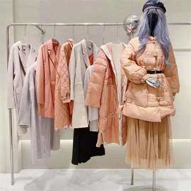 台24冬绣时尚国际化潮流羽绒服呢大衣毛衣裤裙品牌折扣直播一手货