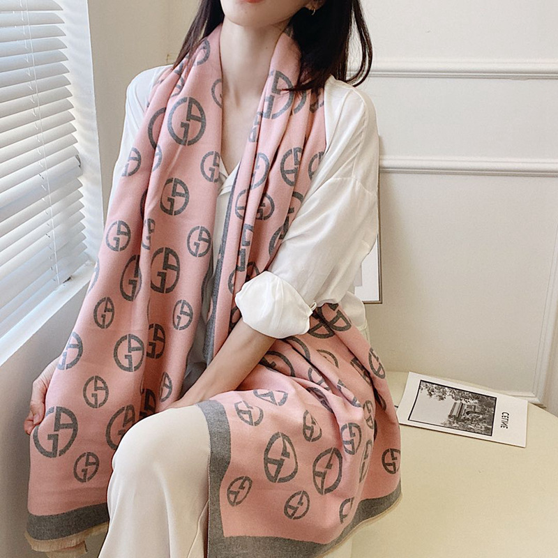 2021 otoño e invierno nuevo estilo de cachemira estilo coreano elegante a principios de otoño chal decorativo de doble cara engrosada cálida bufanda de estudiante femenina