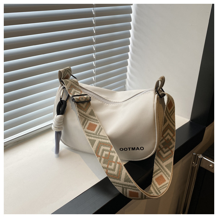 Canvas bag for women 2024 new autumn and winter versatile dumpling bag, casual and sporty wide-shoulder crossbody bag for women undefined