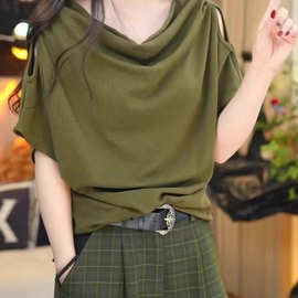 复古绿色荡领露肩短袖t恤女2026夏季大码胖mm洋气时髦高级感上衣