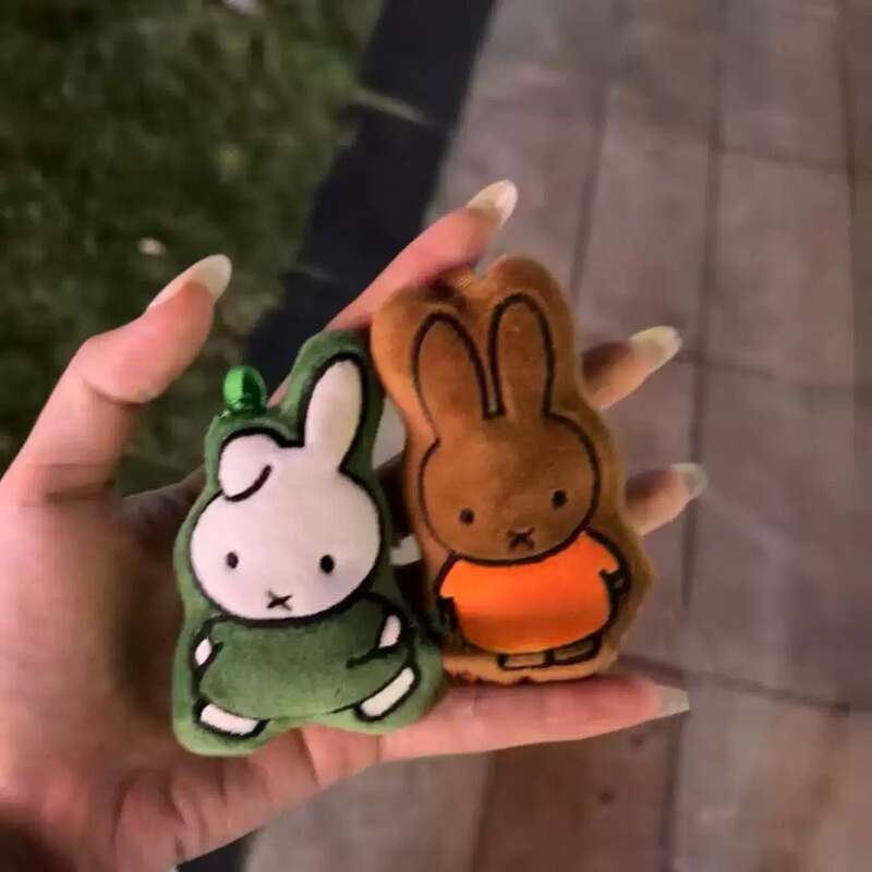 かわいいぬいぐるみブラウンミッフィーウサギペンダント超かわいいニッチバッグペンダントスクールバッグ人形人形キーホルダーイン|undefined