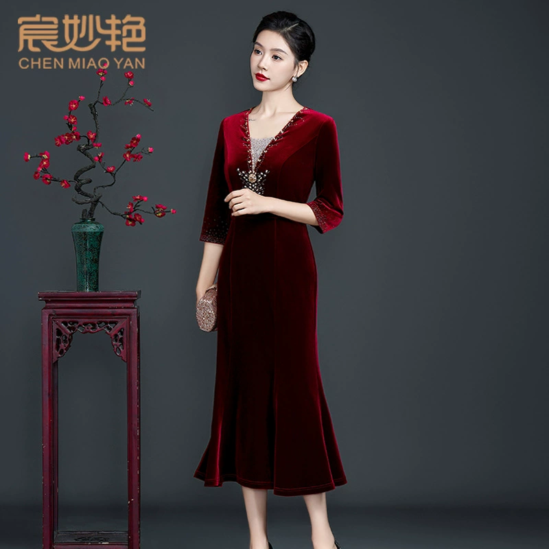 Autumn velvet dress for mother, for middle age