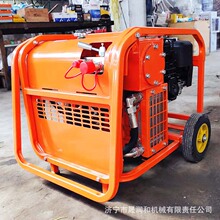 ɽ�|�ɺ�Һ������վ���Ͳ���18�R��35�R��Һ����վ�F؛