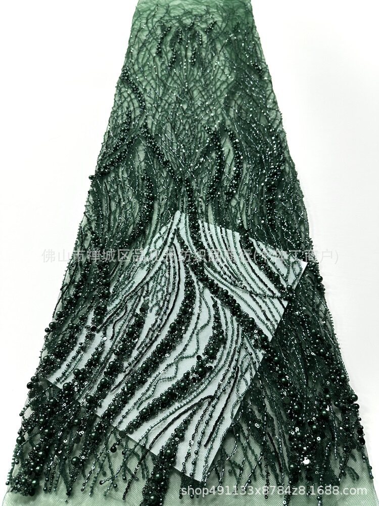 Caña, hierba de agua, tela de malla de perlas, cuentas hechas a mano, ropa de brindis, tela de vestido de noche