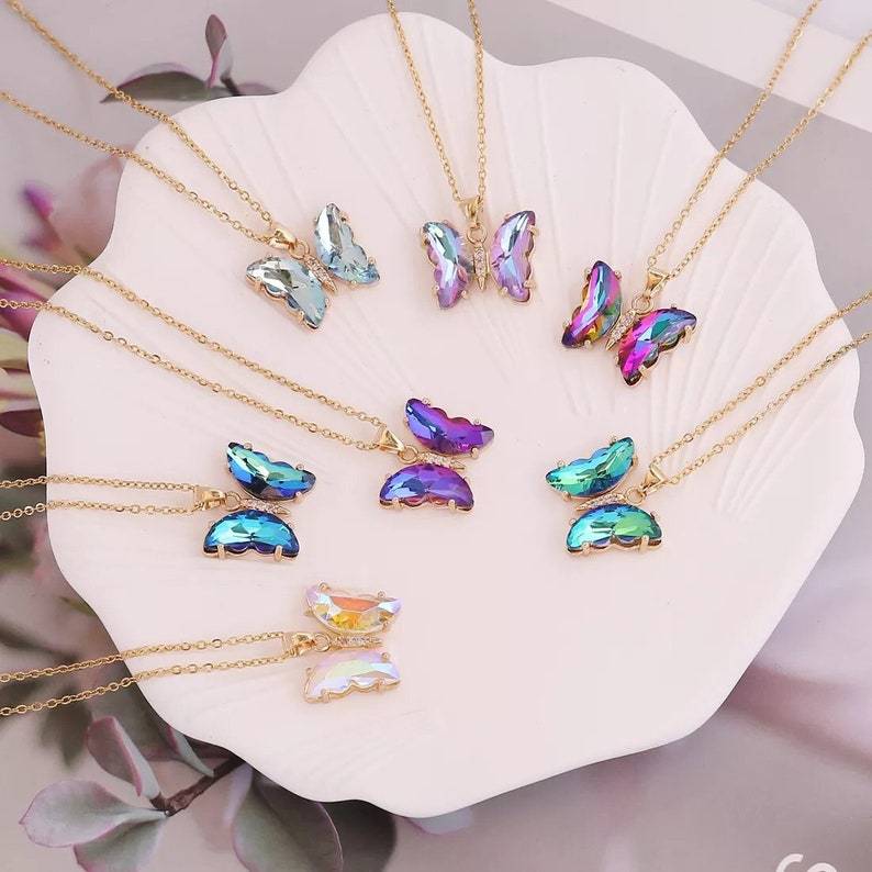 Yunnan brocado transfronterizo nuevo gradiente mariposa collar personalidad de moda europea y americana ins Luz de lujo niñas collar clavícula cadena