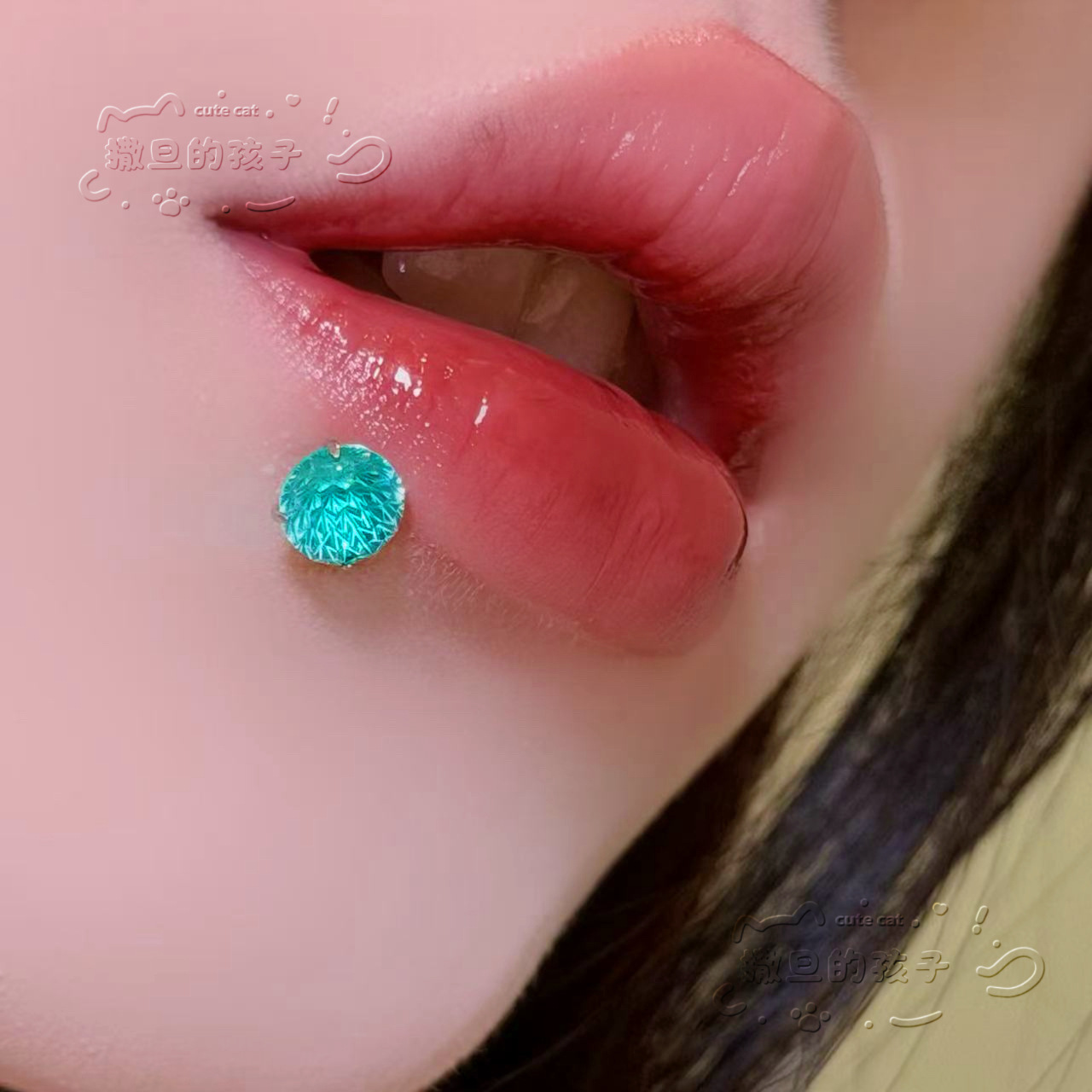Pointed labret stud close-up product detail