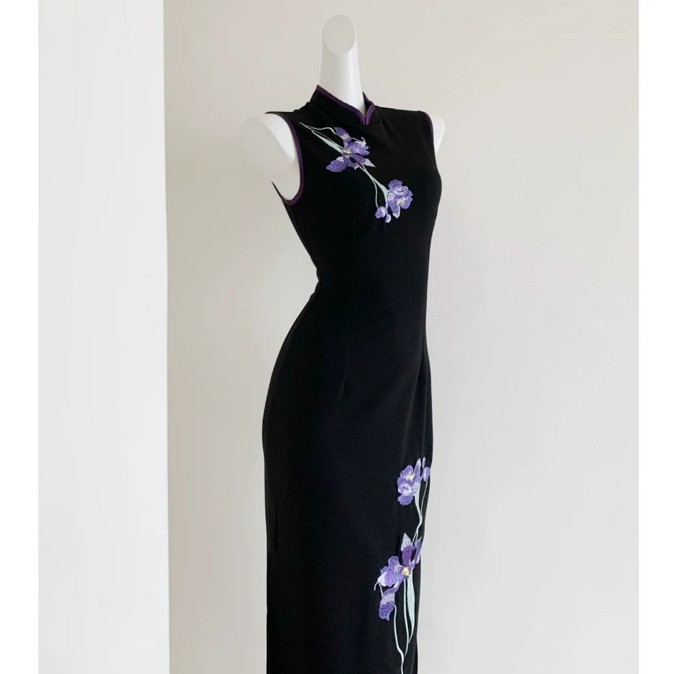 [Lan Fei Niang 2.0] Восточная эстетика национальный стиль фиолетовый вышивка ретро черный тонкий и стройный гонконгский женский чонсам