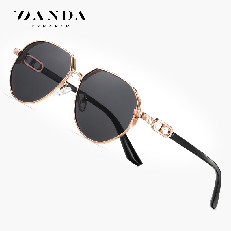 Nuevas gafas de sol polarizadas JS8577 Fashion Travel Street shooting gafas de sol de los hombres pesca protección solar polarizada gafas rana