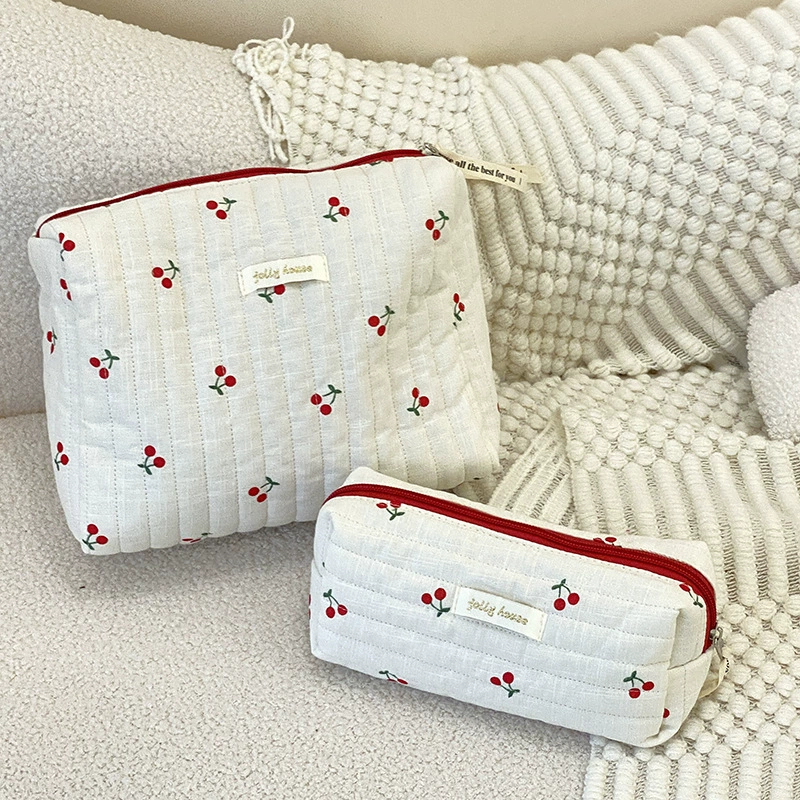 Brand fresh capacious organizer bag, handheld cosmetic bag