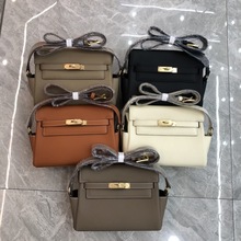 �^��ţƤ��֦�y25CM�]����İ�P����б��Ů��(H02-25KL)