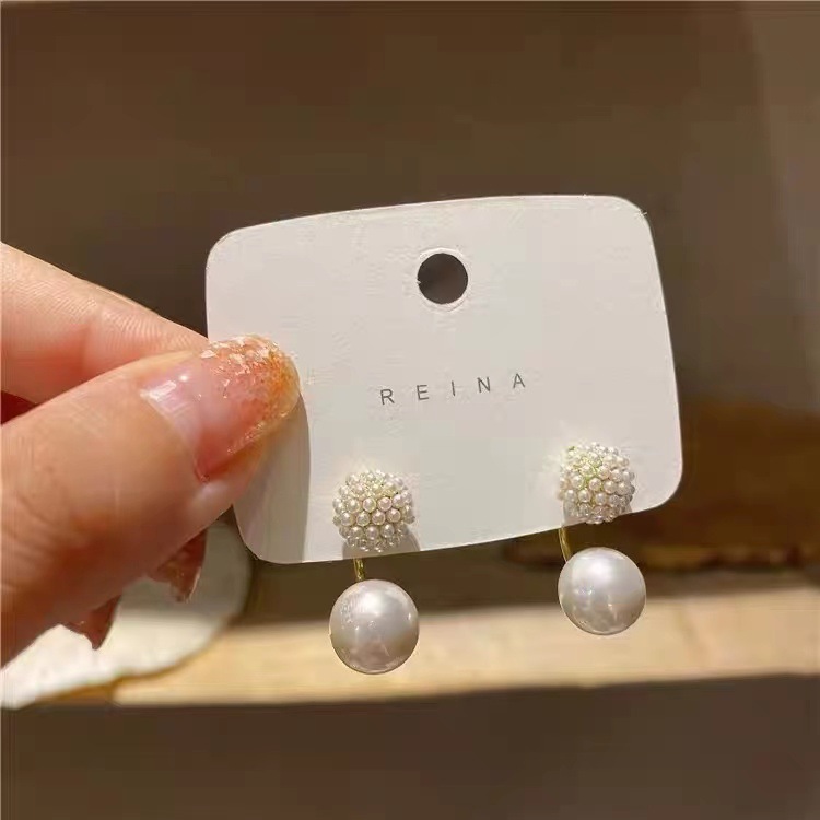 Elegant Geometric Alloy Inlay Artificial Pearls Women's Ear Studs display picture 2