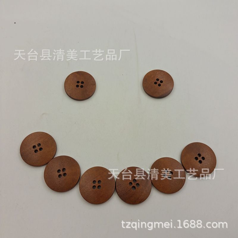 Botones de madera Accesorios textiles Ropa Accesorios textiles para el hogar Troncos hechos a mano Botones de madera de dos agujeros y cuatro ojos