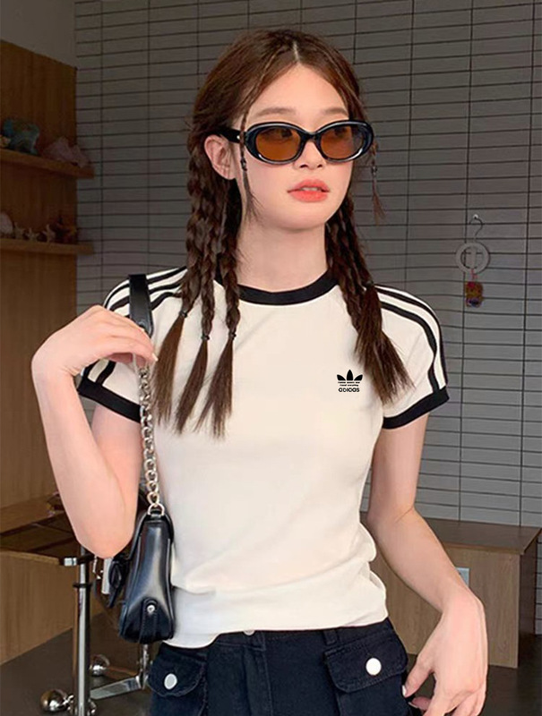 国境を越えたリブ生地のクローバー刺繍綿の丸首が痩せて見える半袖tシャツの上着の女性プルオーバー|undefined