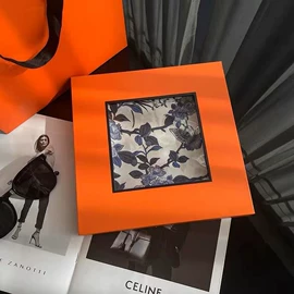 丝巾;围巾;成人帽