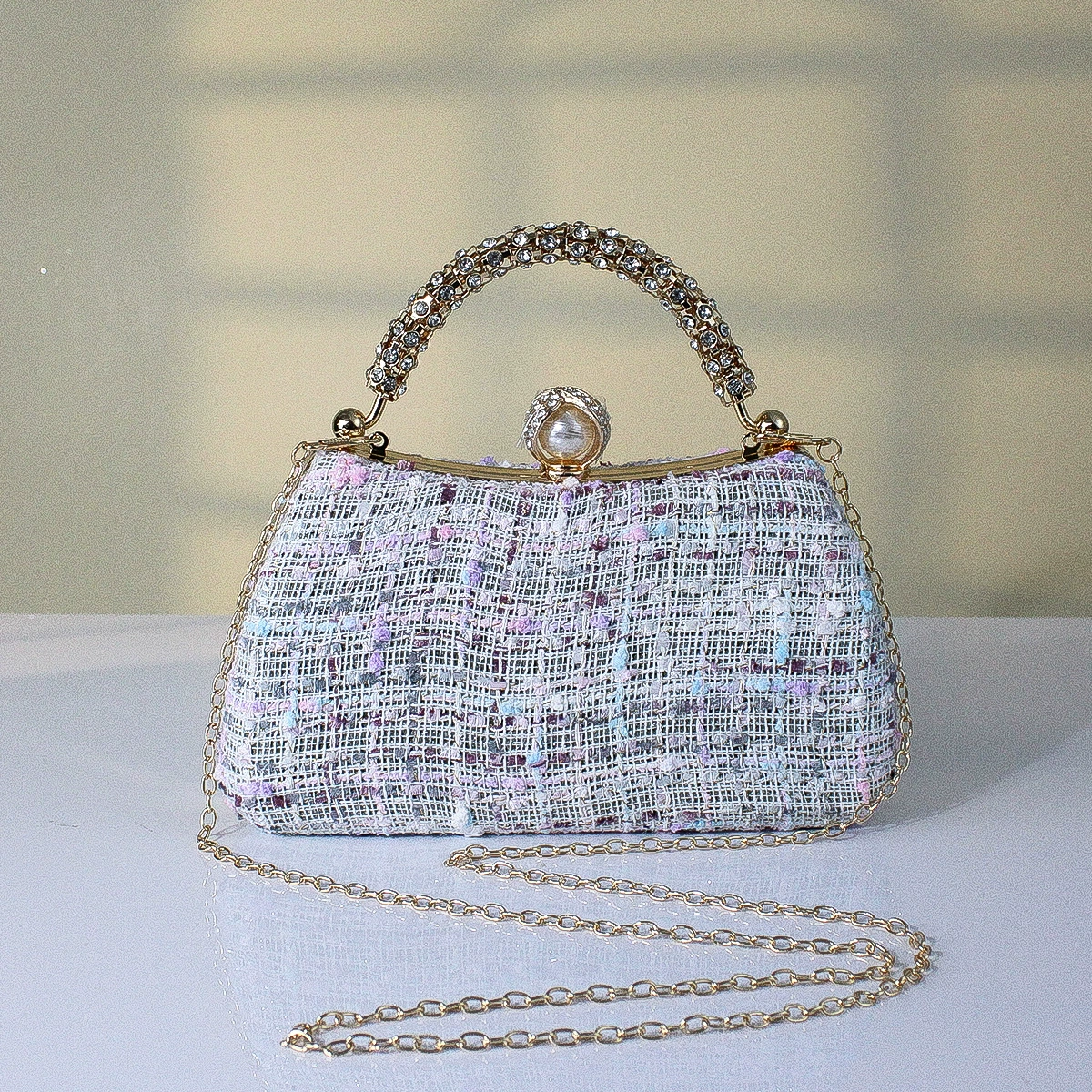 Платье, изящная маленькая маленькая клатч/сумочка, стиль Chanel