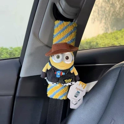 and Minion Car Seatbelt Shoulder: Seat belt shoulder pad - cowboy-hat-minion-safety-belt