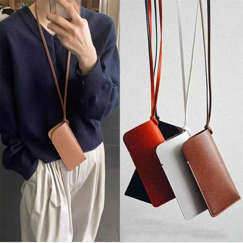Source Factory Leather Neck-Hanging Glasses Pouch, Portable Sunglasses Storage Bag, Simple Vertical Style Glasses Protective Case in Stock