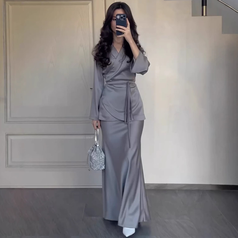 Waist-Accentuating Long Skirt Set with Satin Accents, New Foreign Trade Style, Spring 2026 European and American Design, Amazon Women's Fashion