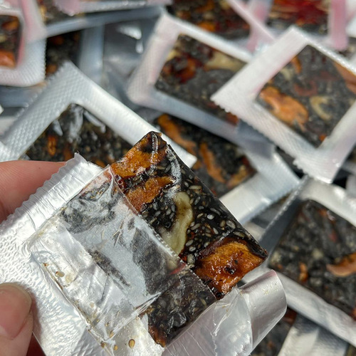 Nanjing Tongren Tang Green Gold Home Fast Group Ganoderma Lucidum Jujube Cake Black Sesame Goji Berry Red Date 500g Dropshipping