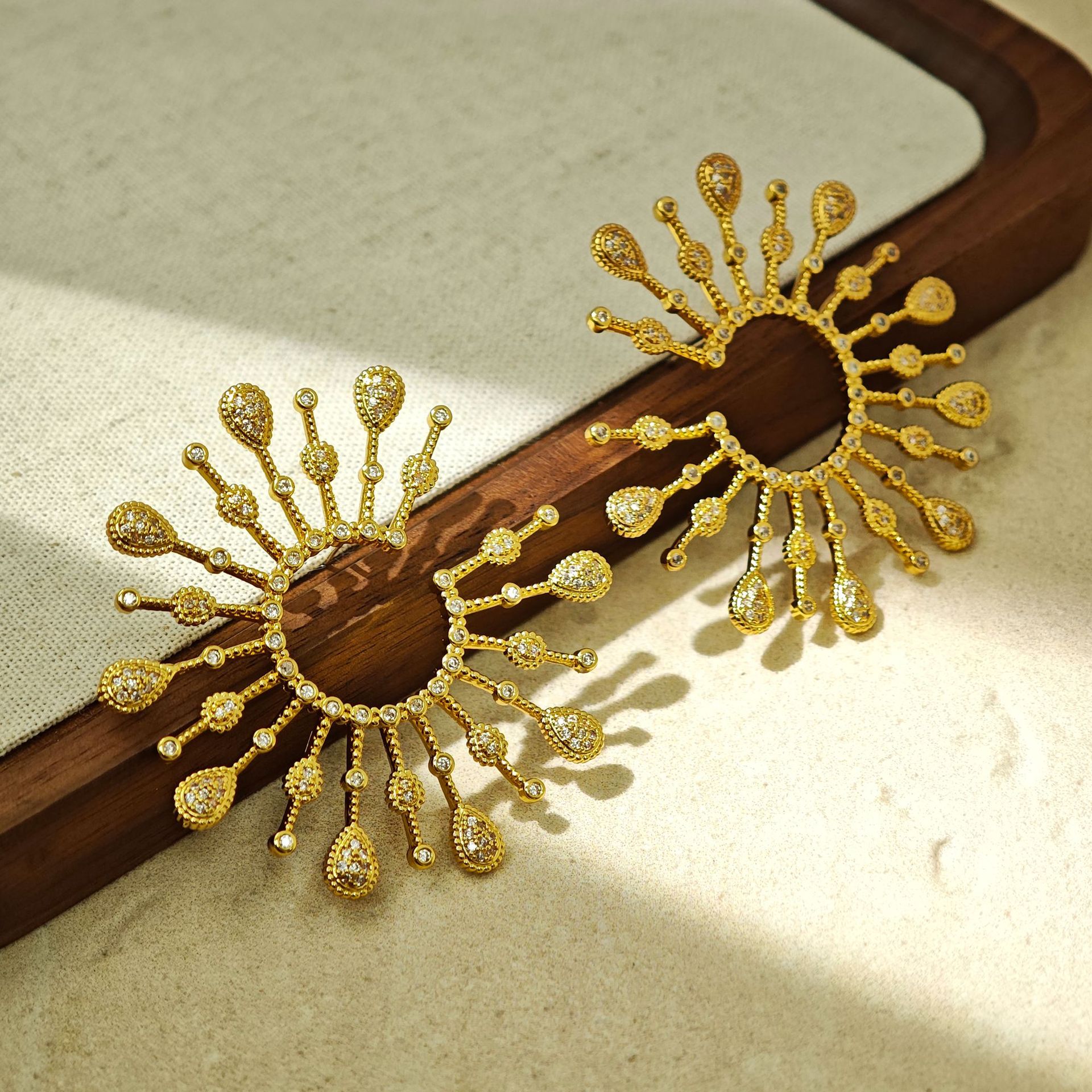 Cross-Border European and American Middle Eastern Fireworks Full Zirconium Fashion Earrings Holiday Party Large Earrings Fashion Earrings