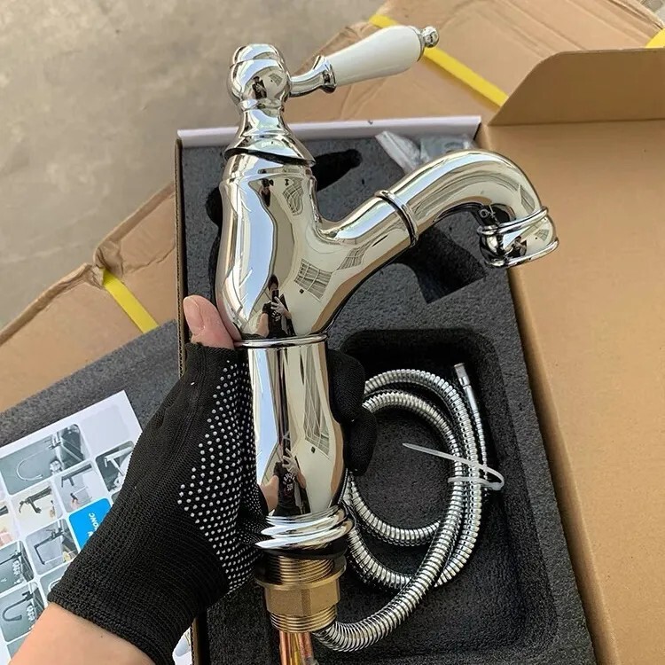 French-Style Vintage Pull-Out Faucet with Brass Basin Handle, Bathroom Gold Ceramic Handle, Hot and Cold Water Faucet