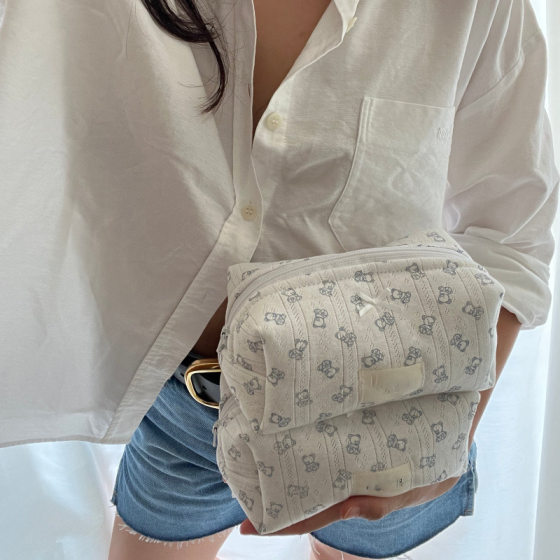 Cocoa Love Bear Cosmetic Bag High-value Skin Care Storage Bag Cartoon Animation Portable Wash Bag