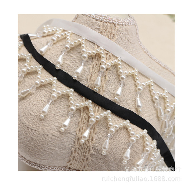 Hair band handmade with tassels pearl