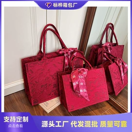 女士斜挎包;女士单肩包;女士双肩包